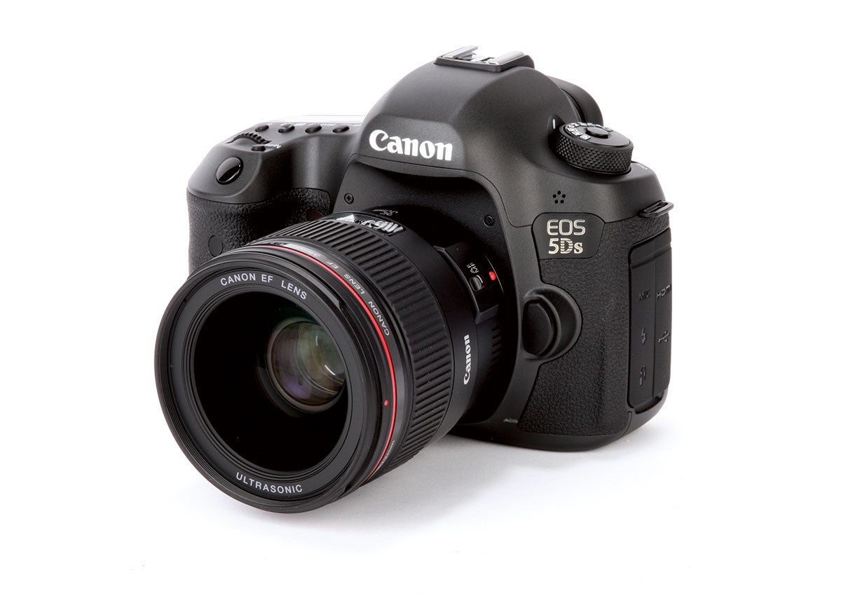 Canon_5DS_front34