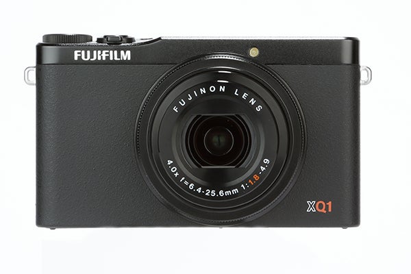 Fujifilm XQ1 Review - front view