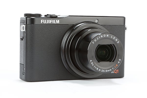 Fujifilm XQ1 Review -  angled