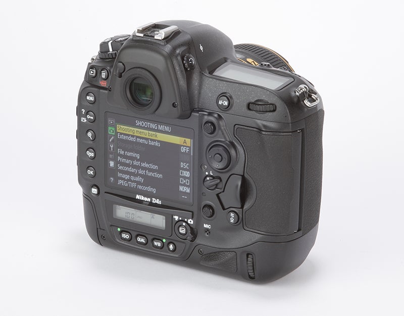 Nikon D4S Review - rear