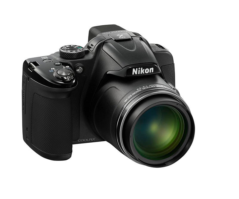 Nikon COOLPIX P520 angle view