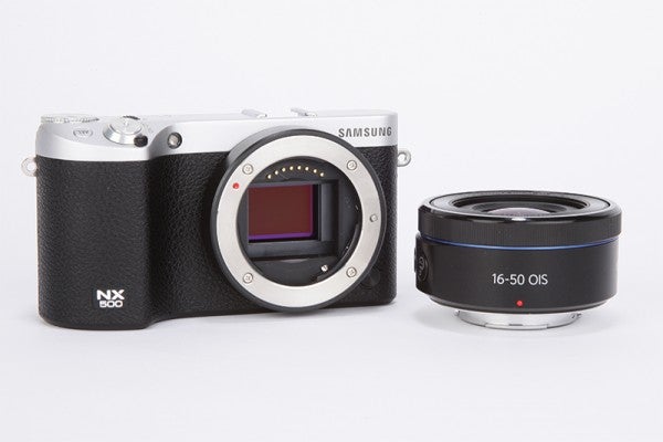 Samsung NX500 product shot 12