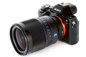 sony-zeiss-35mm-f-1-4